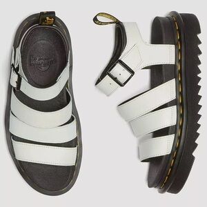 Dr. Martens Blaire Leather Sandals ✨ size 10